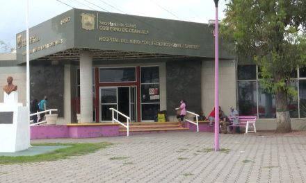 Madre pide apoyo para sacar a su hija del Hospital del Niño
