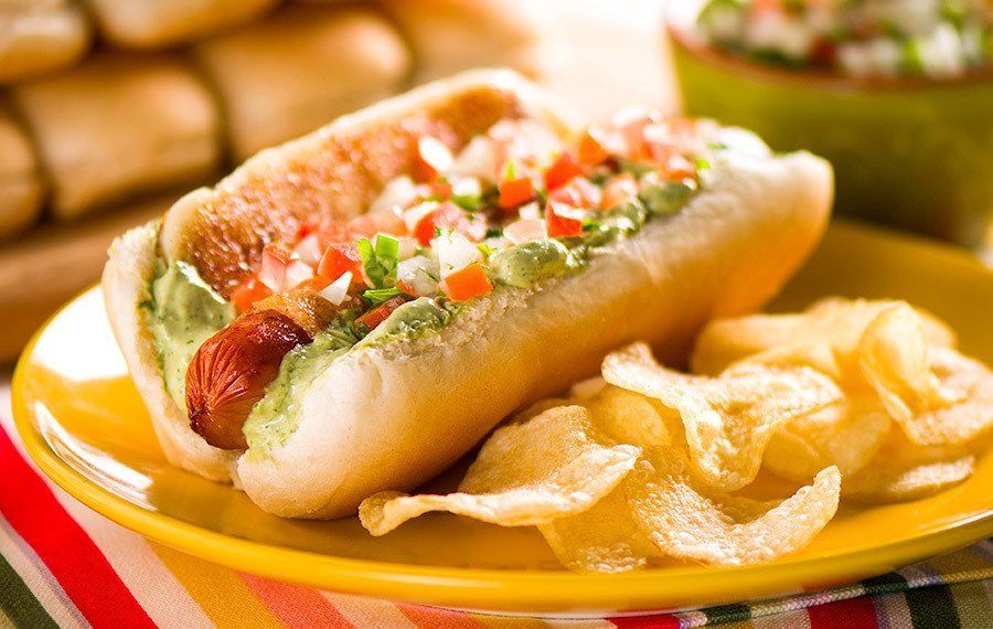 ¿Cuántos minutos de vida te quita comer un hot dog?