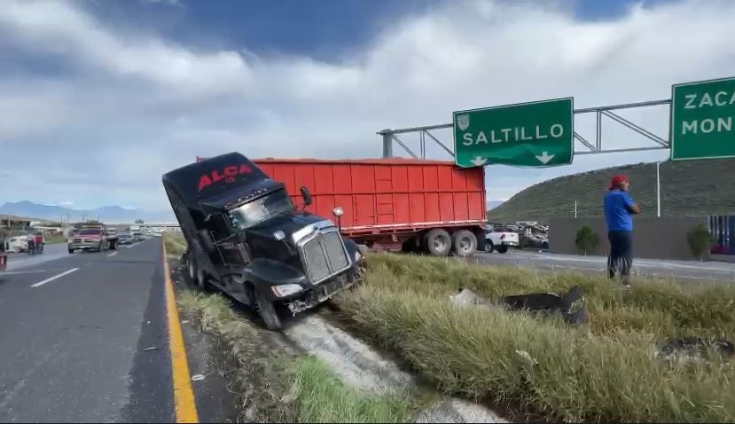Fuerte accidente en la carretera Torreón – Saltiillo