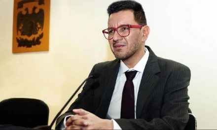 “Feminicidio es un acto de amor”, dice Director en UNAM