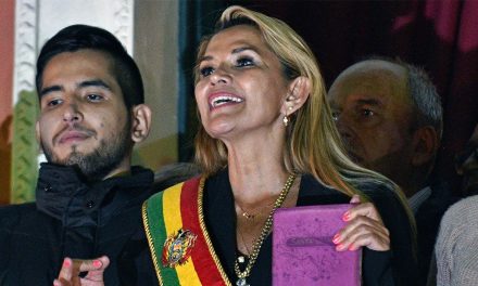 Expresidenta de Bolivia, Jeanine Áñez, intentó suicidarse en prisión