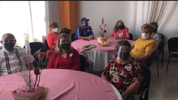 DIF Coahuila festeja a los abuelos en su día