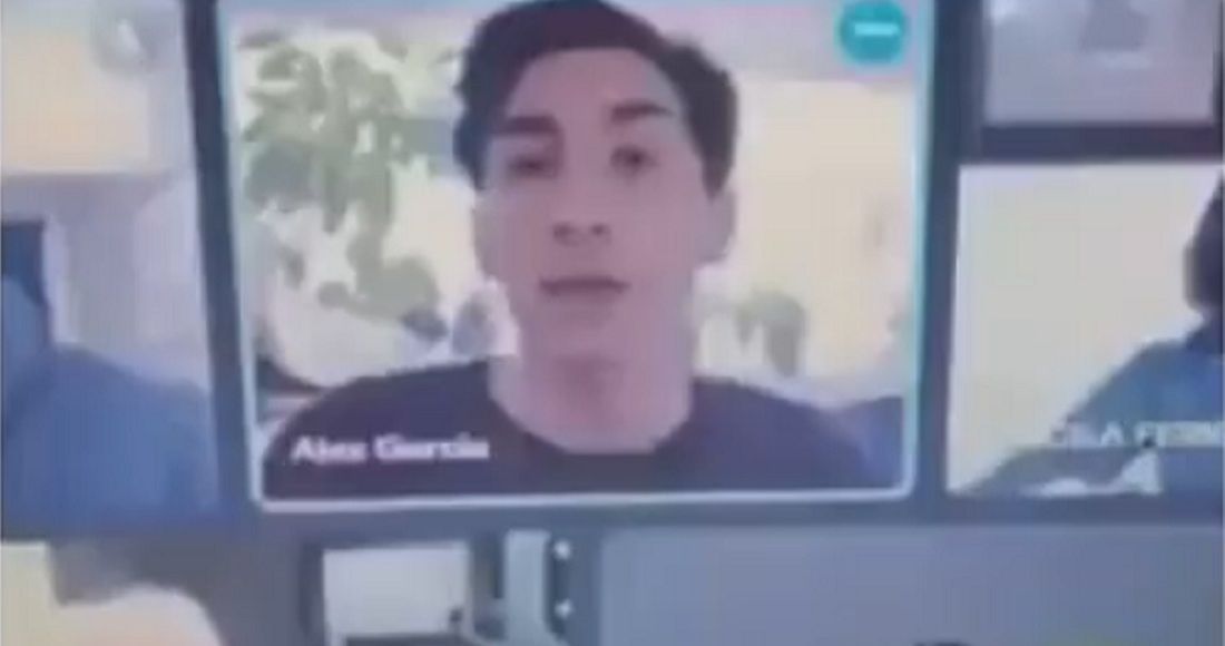‘Ejerce demasiada presión’ alumno reclama a maestro en clase virtual (video)