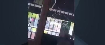 Graban fuerte balacera en un restaurant
