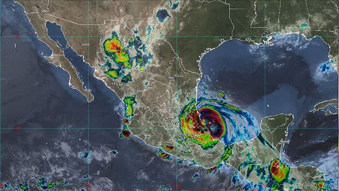 Grace sigue vigente y podría generar un ciclón en Jalisco