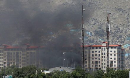 Reportan tercera explosión a las afueras del aeropuerto de Kabul