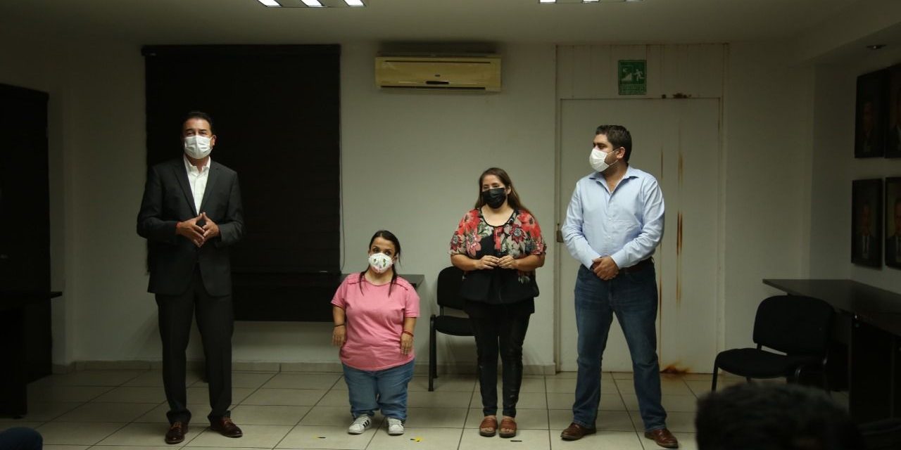 PRI Saltillo imparte taller de lengua de señas