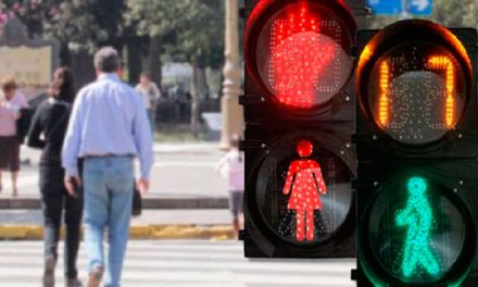 México dice adiós al semáforo rojo por covid-19, se pinta de naranja y amarillo