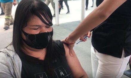 Llega segunda dosis para personas de 40 a 49 años; arrancan con empresas de Saltillo