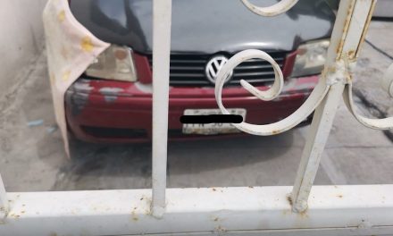 Gracias a redes sociales, afectados ubican a responsable de choque en Saltillo