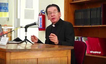 Imparten conferencia sobre la Nueva Tlaxcala y su historia en Saltillo