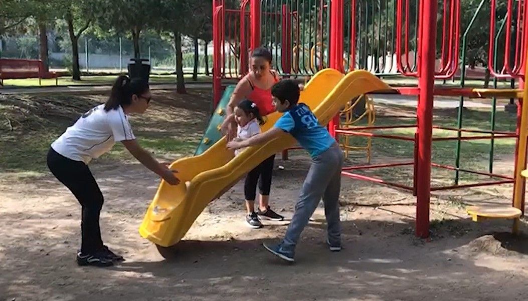 Saltillenses visitan museos y parques en día de descanso
