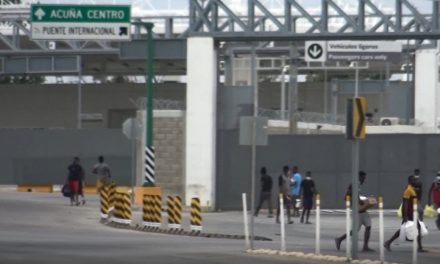 Cierre de frontera haría perder billones de dólares a la industria