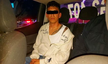 Joven se aprovecha y le roba la camioneta a familia pero cae en un alcoholímetro en Ecatepec
