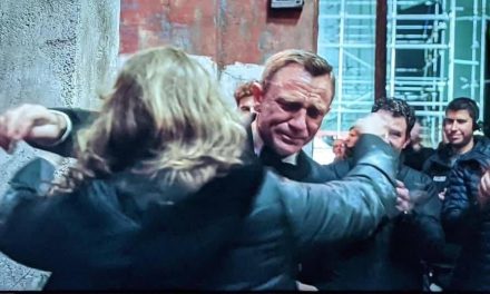 Daniel Craig vive emotiva despedida en su último día como James Bond (Video)