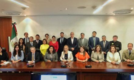 «México nunca será comunista»: PAN firma carta con la ultraderecha de España