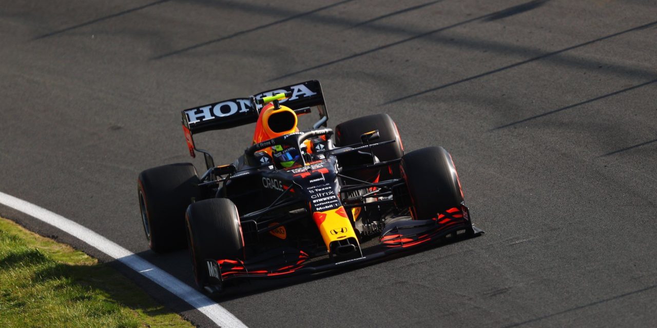 Checo Pérez rescató puntos en el GP de Países Bajos