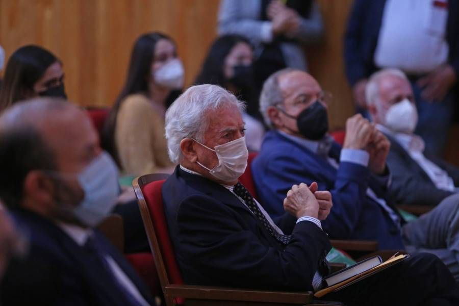 Vargas Llosa tiene un mensaje para AMLO