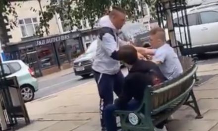 Hombre intenta atacar a campeón de jiu-jitsu… se lleva una desagradable sorpresa