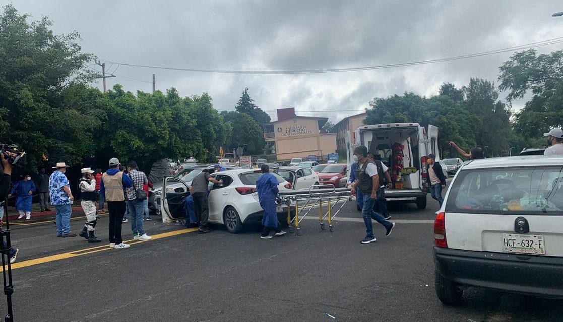 Convulsiona y se accidenta luego de aplicarse vacuna contra covid