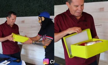 ¡Hacen enojar al campeón!; Julio César Chávez amenaza a Chango 0te tras pesada broma (video)