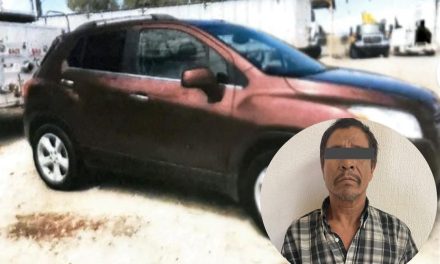 Hombre roba automóviles con arma de fuego en Nuevo León