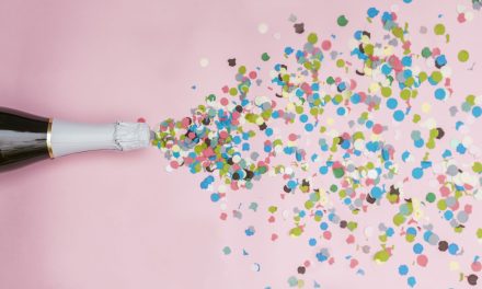 Guía rápida de que es el squirting, la respuesta sexual femenina