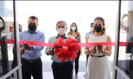 Rector inaugura obras en la PVC extensión Matamoros