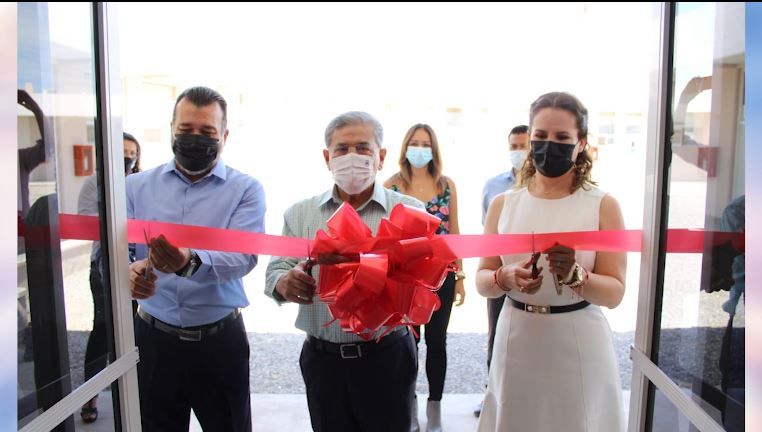Rector inaugura obras en la PVC extensión Matamoros