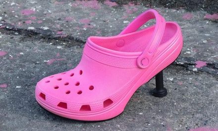 Balenciaga lanza Crocs con tacón de más de 12 mil pesos