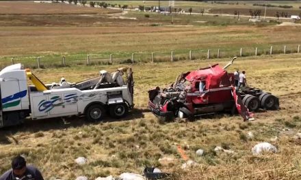 Menor de un año resulta lesionada tras accidente carretero