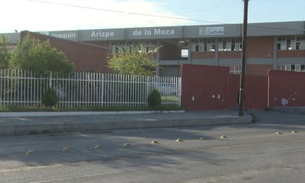 Buscarían Reubicar a alumnos de educación media en caso de cierre de planteles educativos