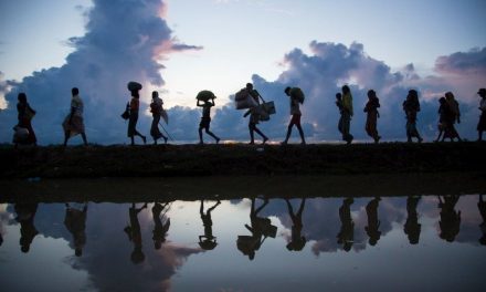 Migrantes son deportados de México y Estados Unidos con engaños: ONGs