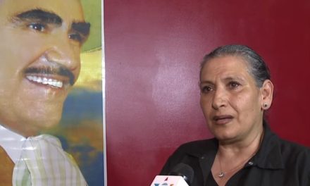 ‘Hija no reconocida’ de Vicente Fernández aparece, asegura no busca dinero, solo ver a su padre (Video)