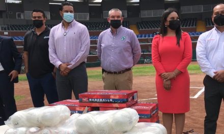 Inicia la temporada de softbol y beisbol universitario en Saltillo