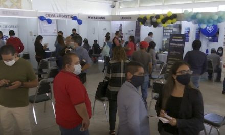 ‘En Coahuila sí hay chamba’, ofertan mil 200 empleos en Ramos
