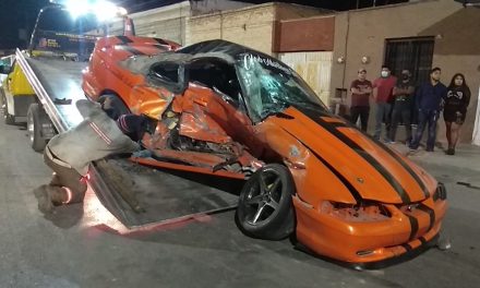 Hombre se queda sin frenos y lesiona a un conductor en Saltillo