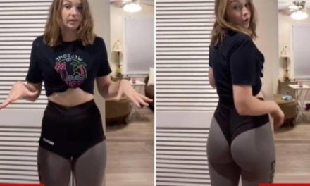 ¿En calzones? Empleadas de Hooters se quejan de sus nuevos uniformes que parecen ropa interior