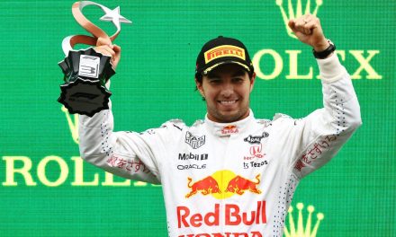 Checo Pérez finalizó tercero en el GP de Turquía