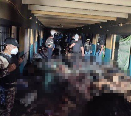Masacre en cárcel de Ecuador, con incendios y decapitaciones, dejó 118 muertos