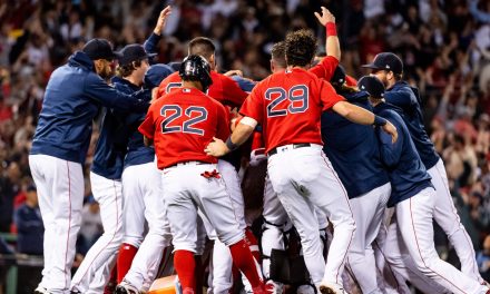 Medias Rojas de Boston elimina a Tampa Bay y se coloca en la Serie de Campeonato