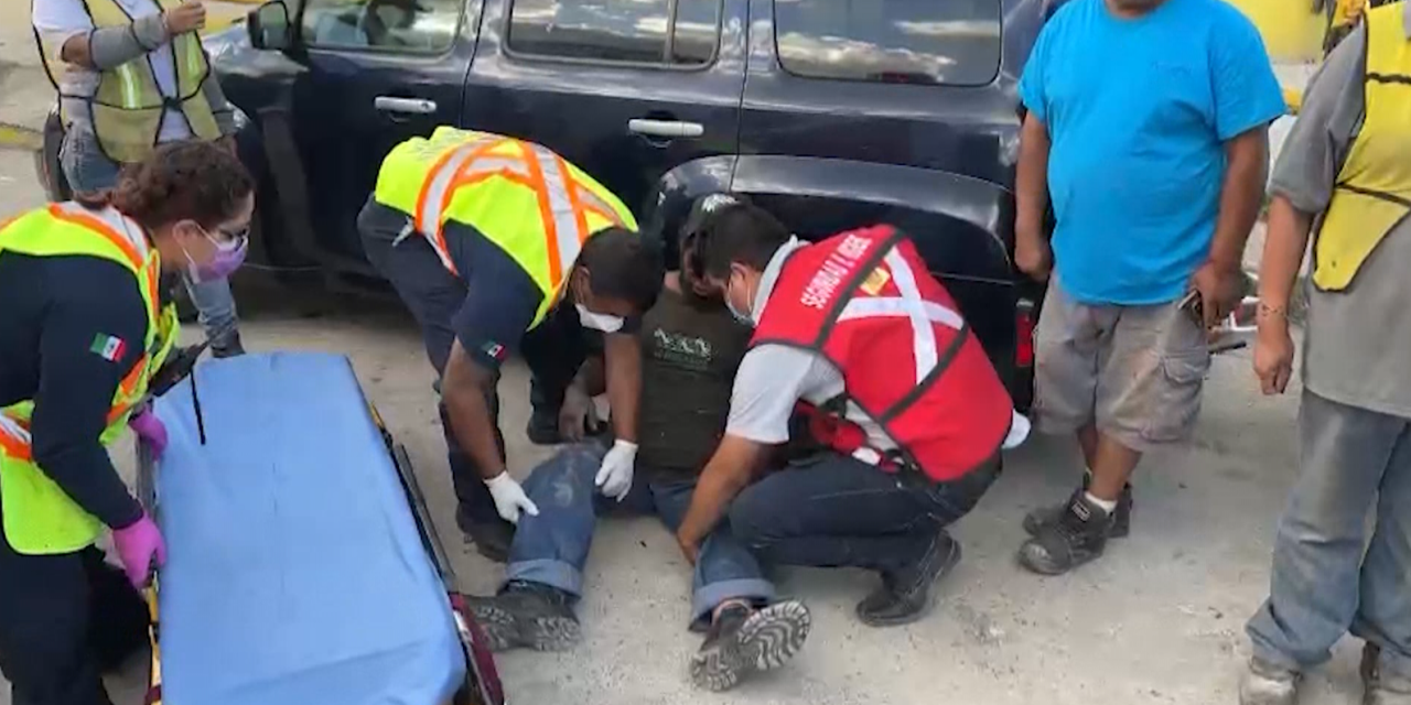 ¡La vio cerca!; tráiler embiste a hombre en Satélite Sur Saltillo