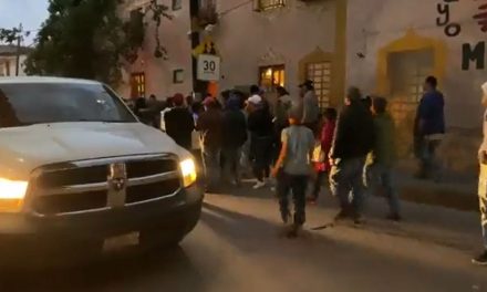 Amenazan con linchar a sacerdote en Aquixtla por supuesta violación a menor