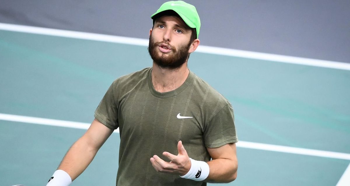 Moutet hace el peor saque de tenis de la historia (video)