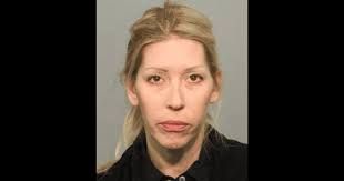 Madre de familia es detenida por hacer ‘orgías’  para menores en California
