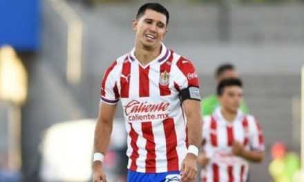 Molina admite que en Chivas no han salido las cosas: ‘No hemos podido’