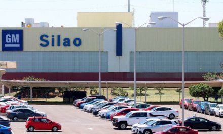 Focos rojos en la industria, GM suspende producción en Silao