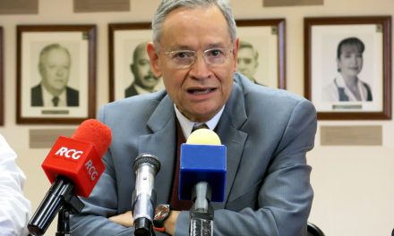 Secretario de Educación de Coahuila empieza a recuperarse