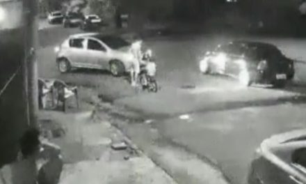 Atropella a propósito a niño de cinco años que jugaba en la calle (video sensible)