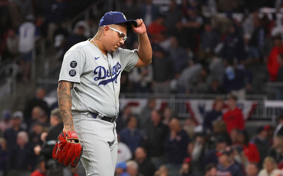 Julio Urías se convierte en el villano en derrota de los Dodgers